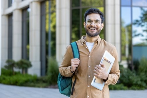 The Importance of Choosing a Specialized College Consultant.